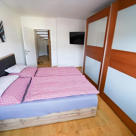 Apartament Schlafgut Kuessler - 70m Vom Express