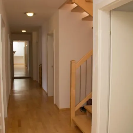 Schlafgut Kuessler - 70m Vom Express Apartament