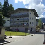Schlafgut Kuessler - 70m Vom Express *