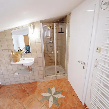 Schlafgut Kuessler - 70m Vom Express * 滨湖采尔